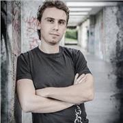 INSEGNANTE LAUREATO IN CANTO LIRICO IMPARTISCE LEZIONI DI CANTO MODERNO